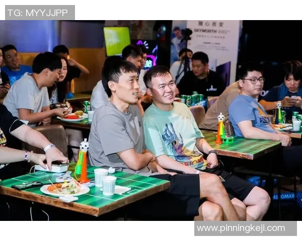 足球杜威喜结良缘与爱妻共谱人生新篇章